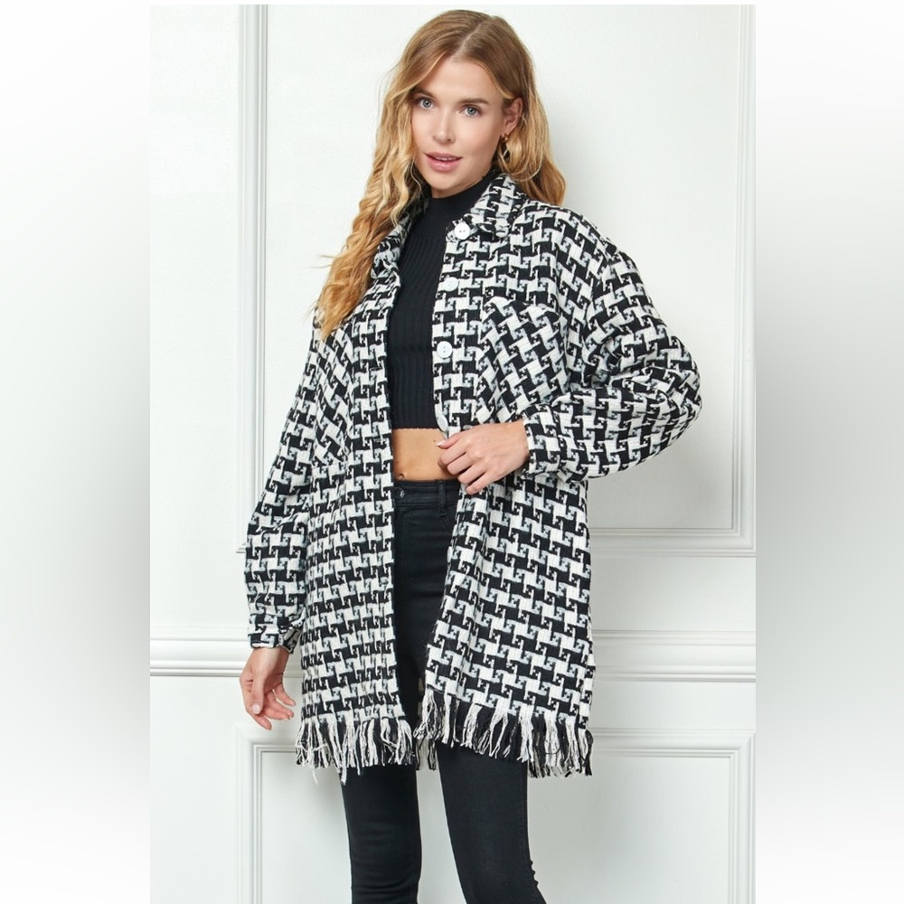 ShopEvelynne Black and White Houndstooth Fringe Jacket